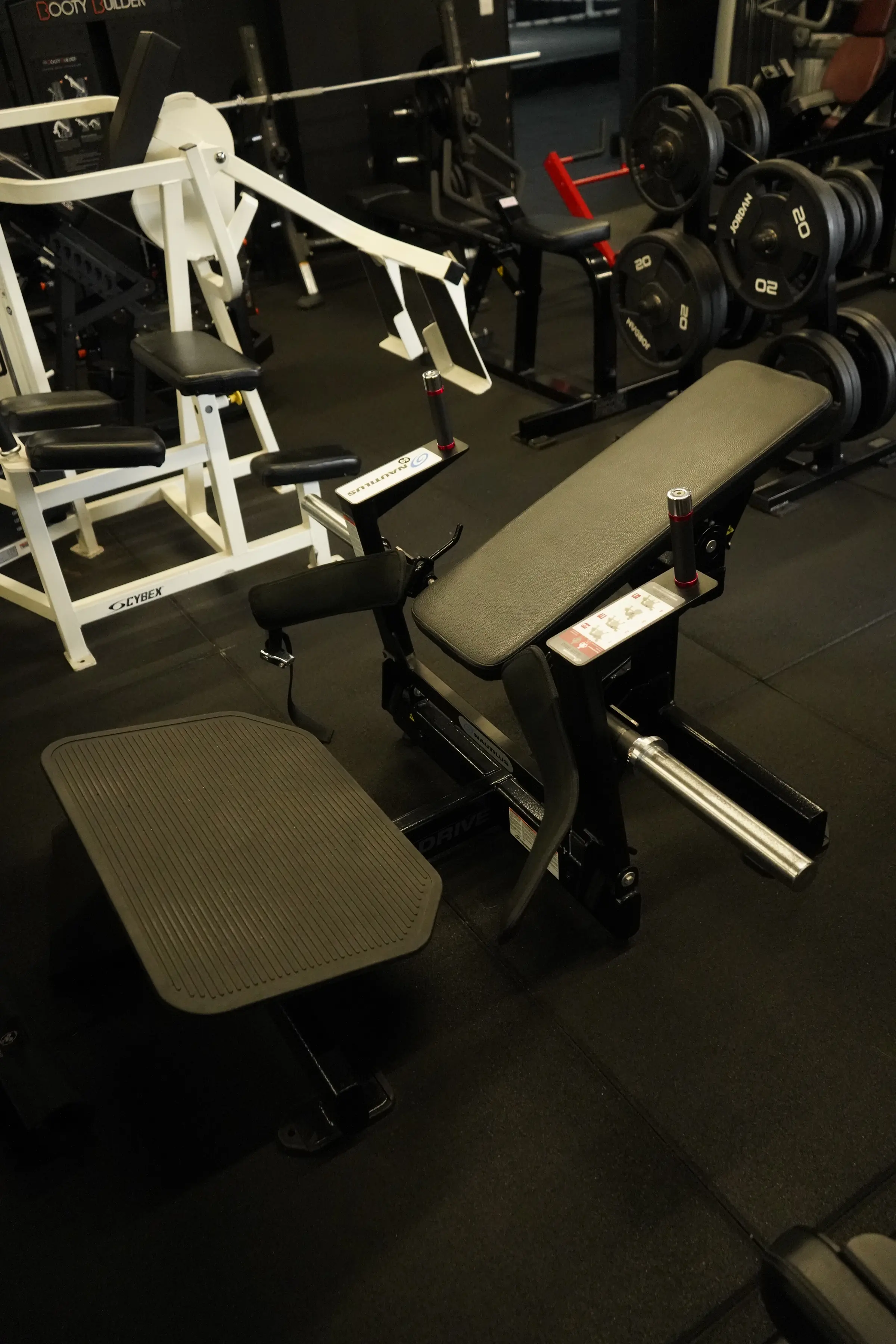 Nautilus Glute Drive machine